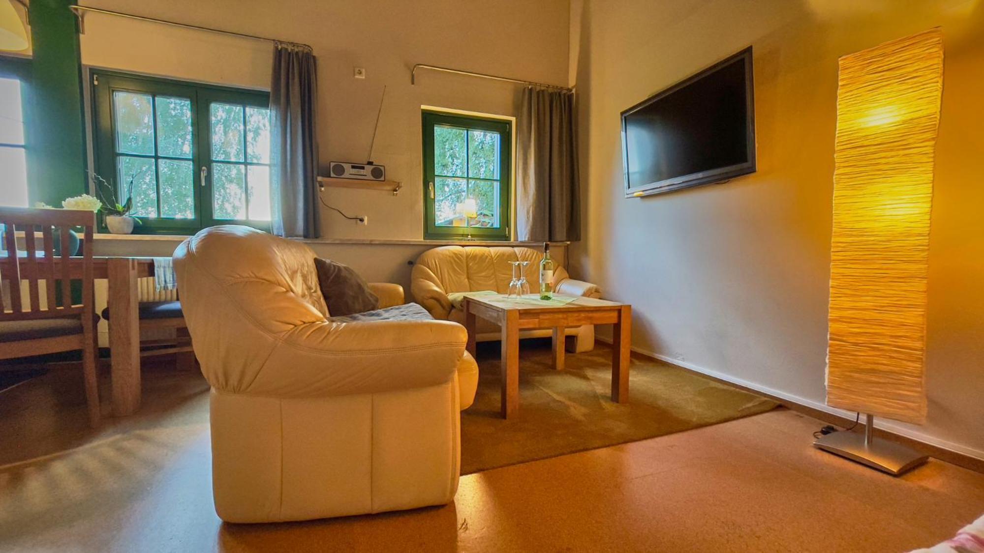 Hotel Olbernhau Mit Sauna - Kleines Landhotel Zur Ofenschenke Ngoại thất bức ảnh