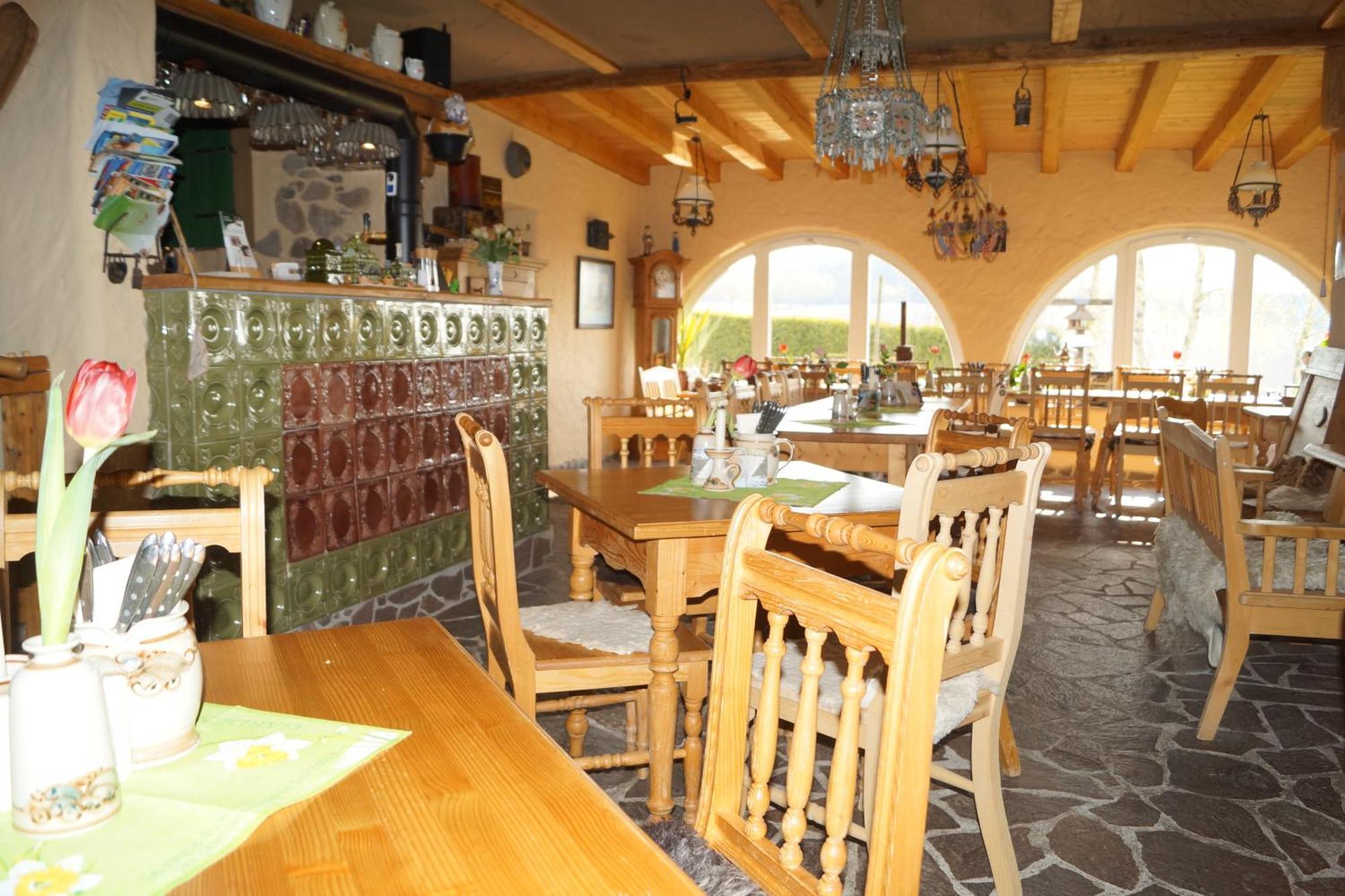 Hotel Olbernhau Mit Sauna - Kleines Landhotel Zur Ofenschenke Phòng bức ảnh